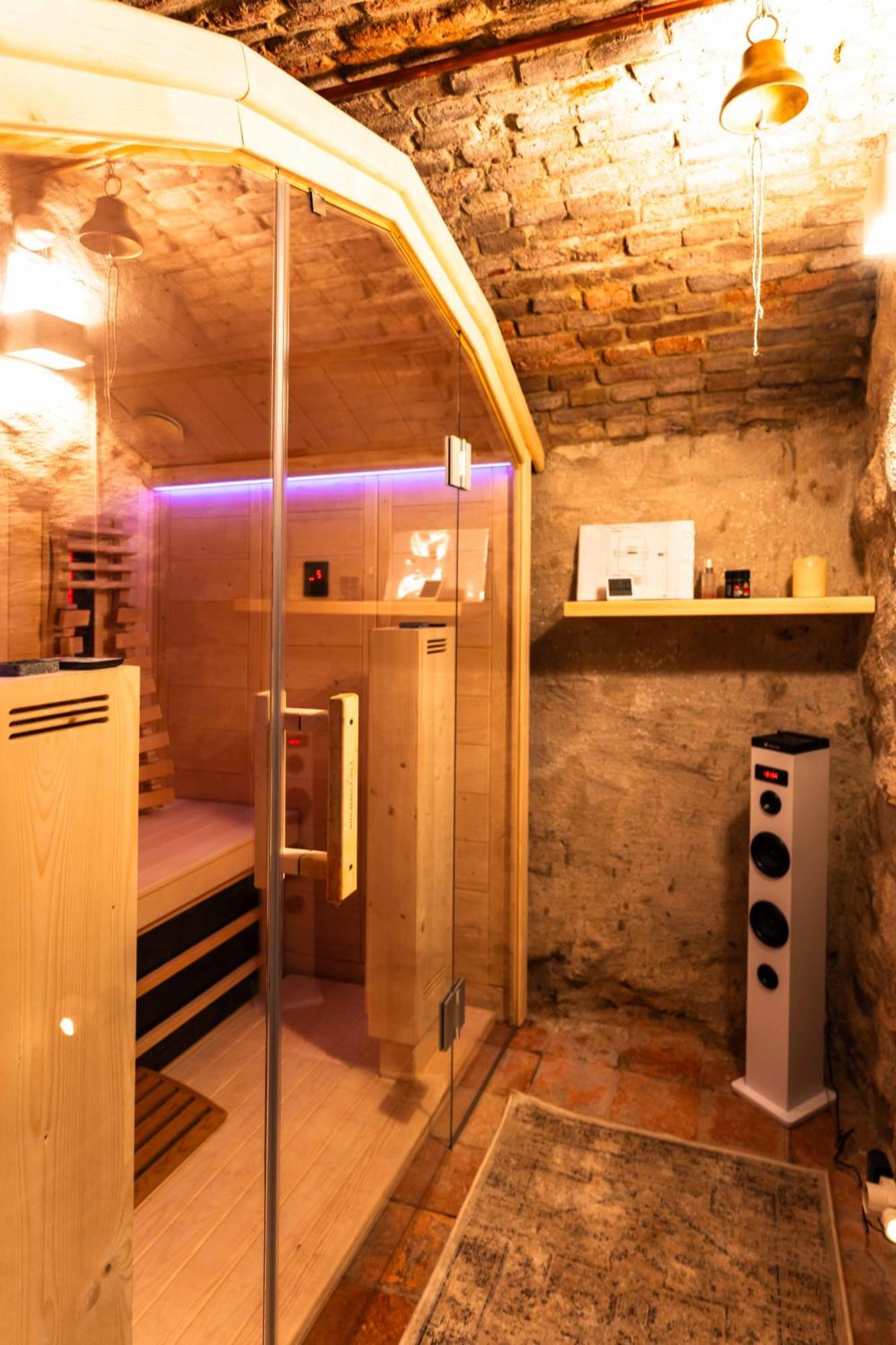 La Chicca In Pieno Centro Storico Con Sauna E Parcheggio Gratuito Удіне Екстер'єр фото