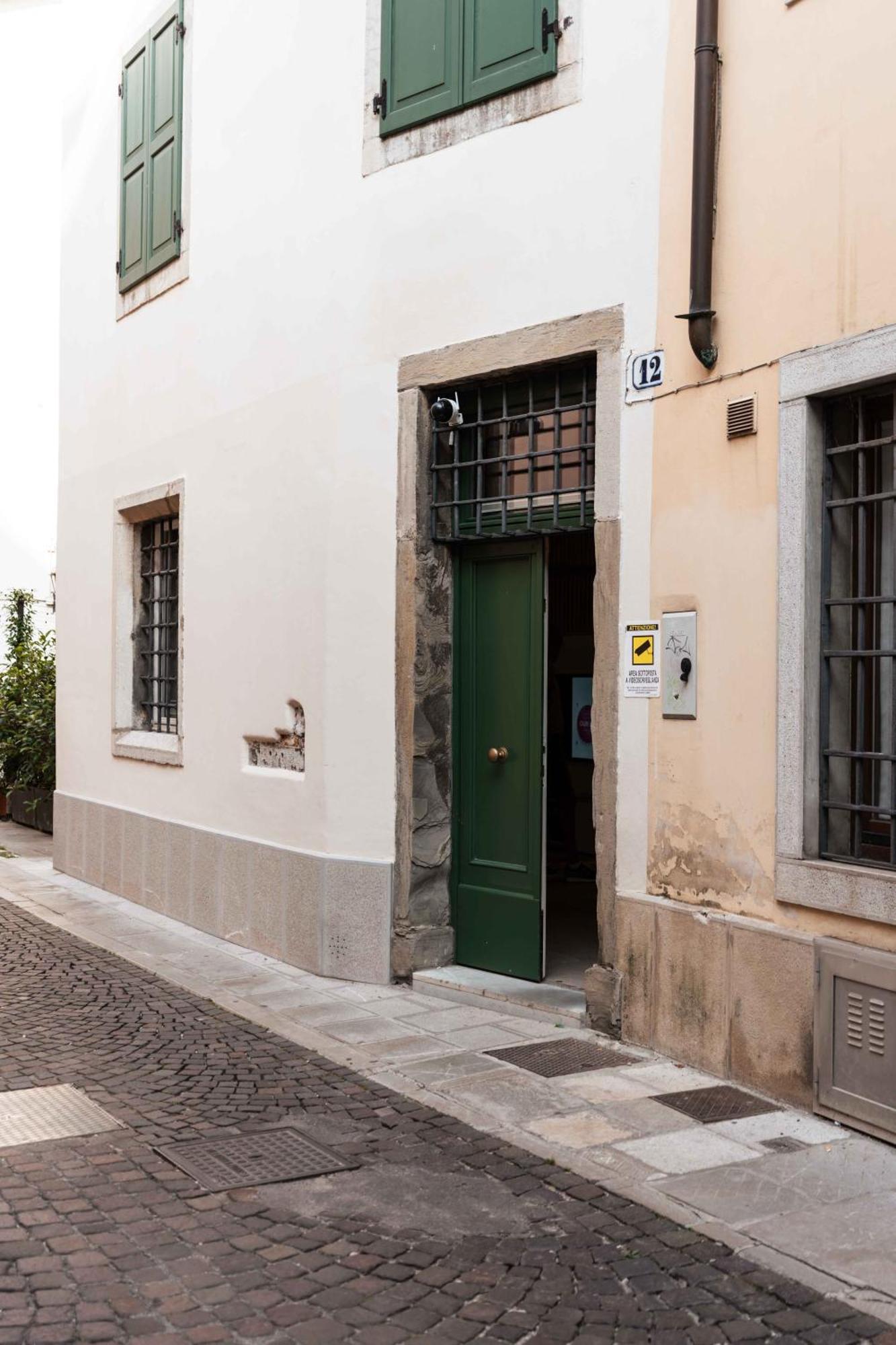 La Chicca In Pieno Centro Storico Con Sauna E Parcheggio Gratuito Удіне Екстер'єр фото