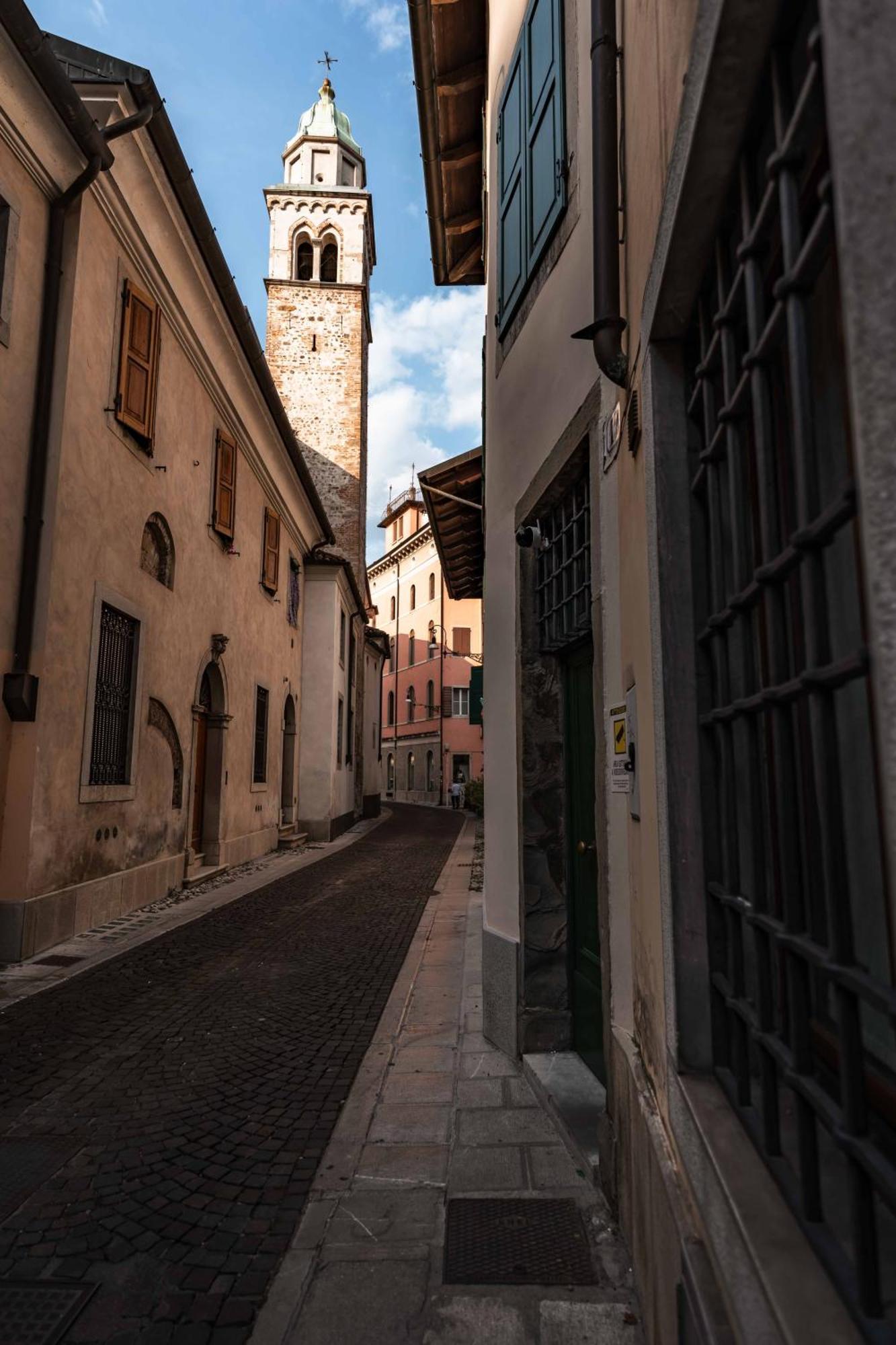 La Chicca In Pieno Centro Storico Con Sauna E Parcheggio Gratuito Удіне Екстер'єр фото